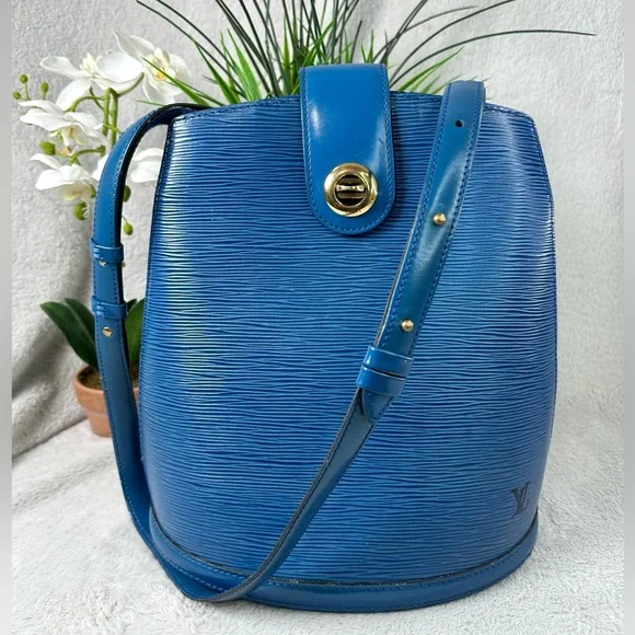 SALE! 💙Vintage 1993 LV Cluny Blue Epi Leather Bucket Bag - Picture 1 of 15